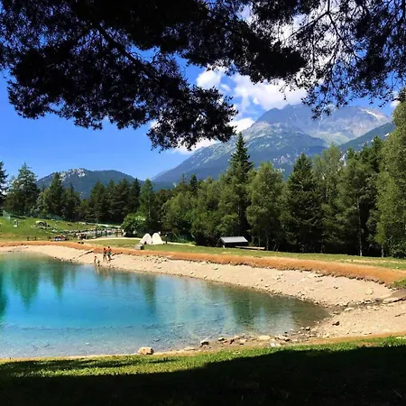 Les Avenieres - Les Avenieres - Av17d Mae-2494